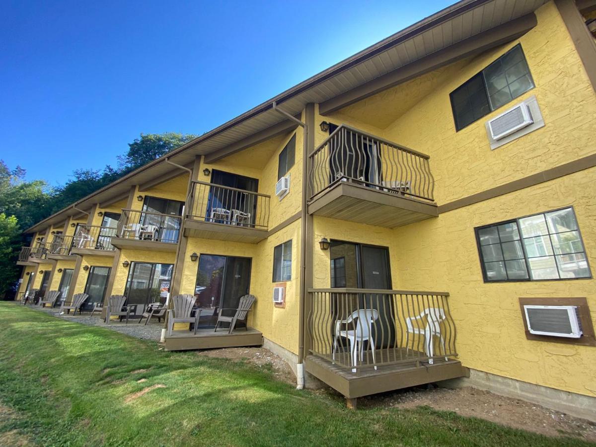 Wessex Inn By The Sea Cowichan Bay Εξωτερικό φωτογραφία