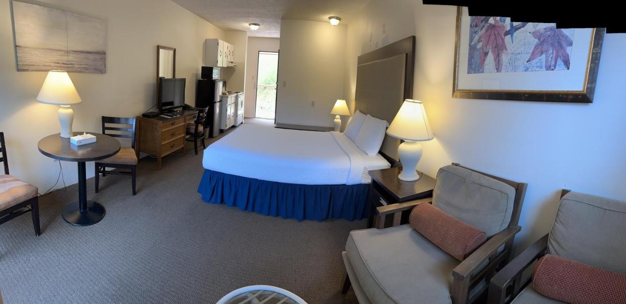Wessex Inn By The Sea Cowichan Bay Εξωτερικό φωτογραφία