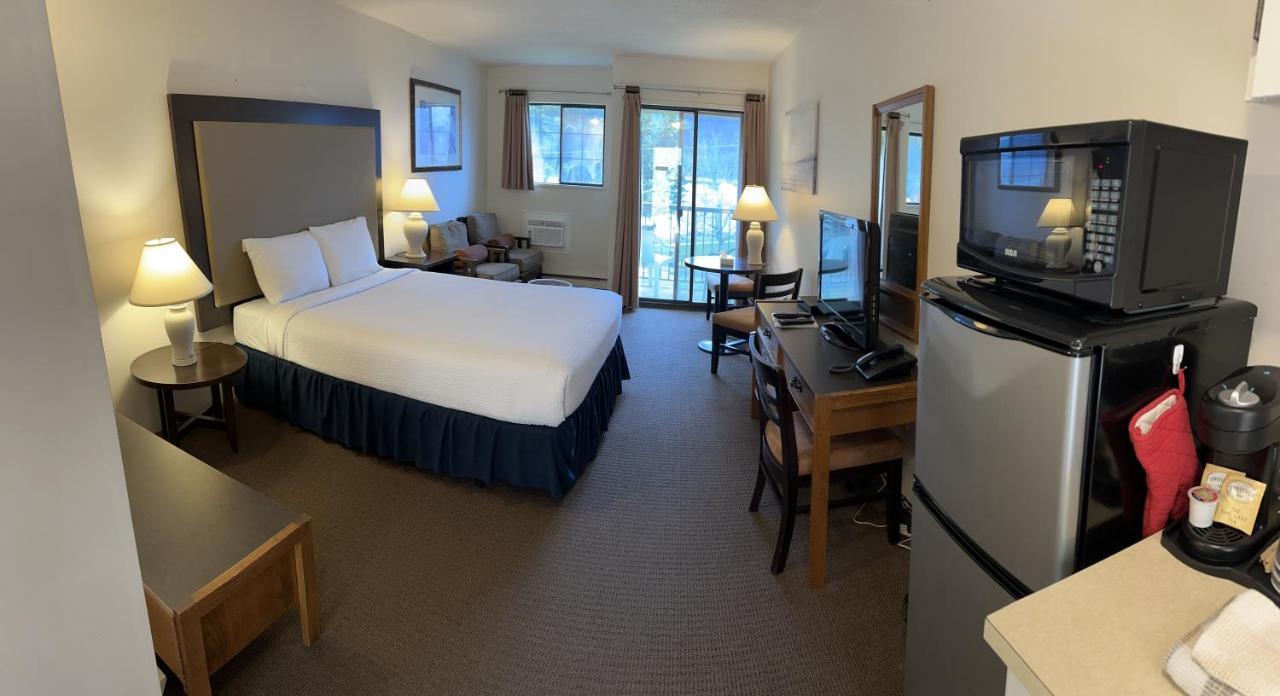 Wessex Inn By The Sea Cowichan Bay Εξωτερικό φωτογραφία