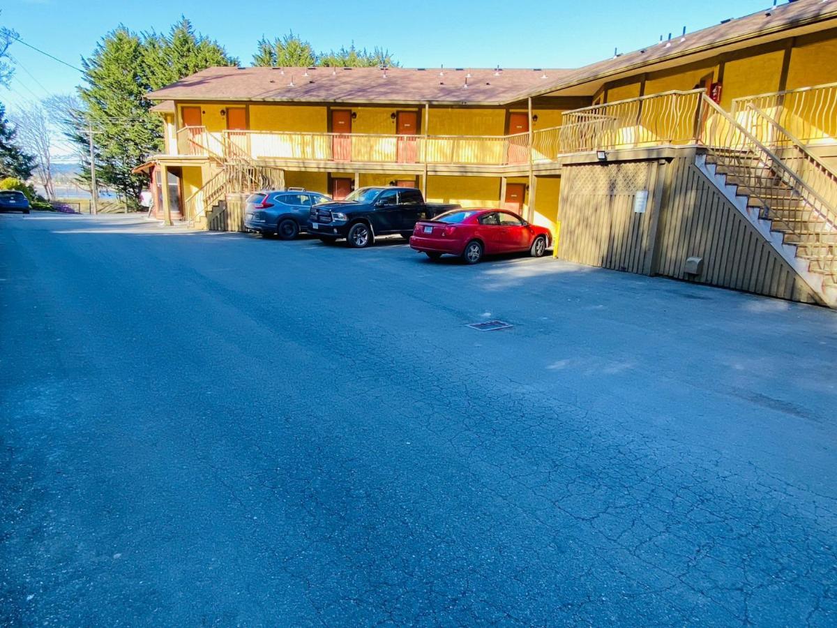 Wessex Inn By The Sea Cowichan Bay Εξωτερικό φωτογραφία