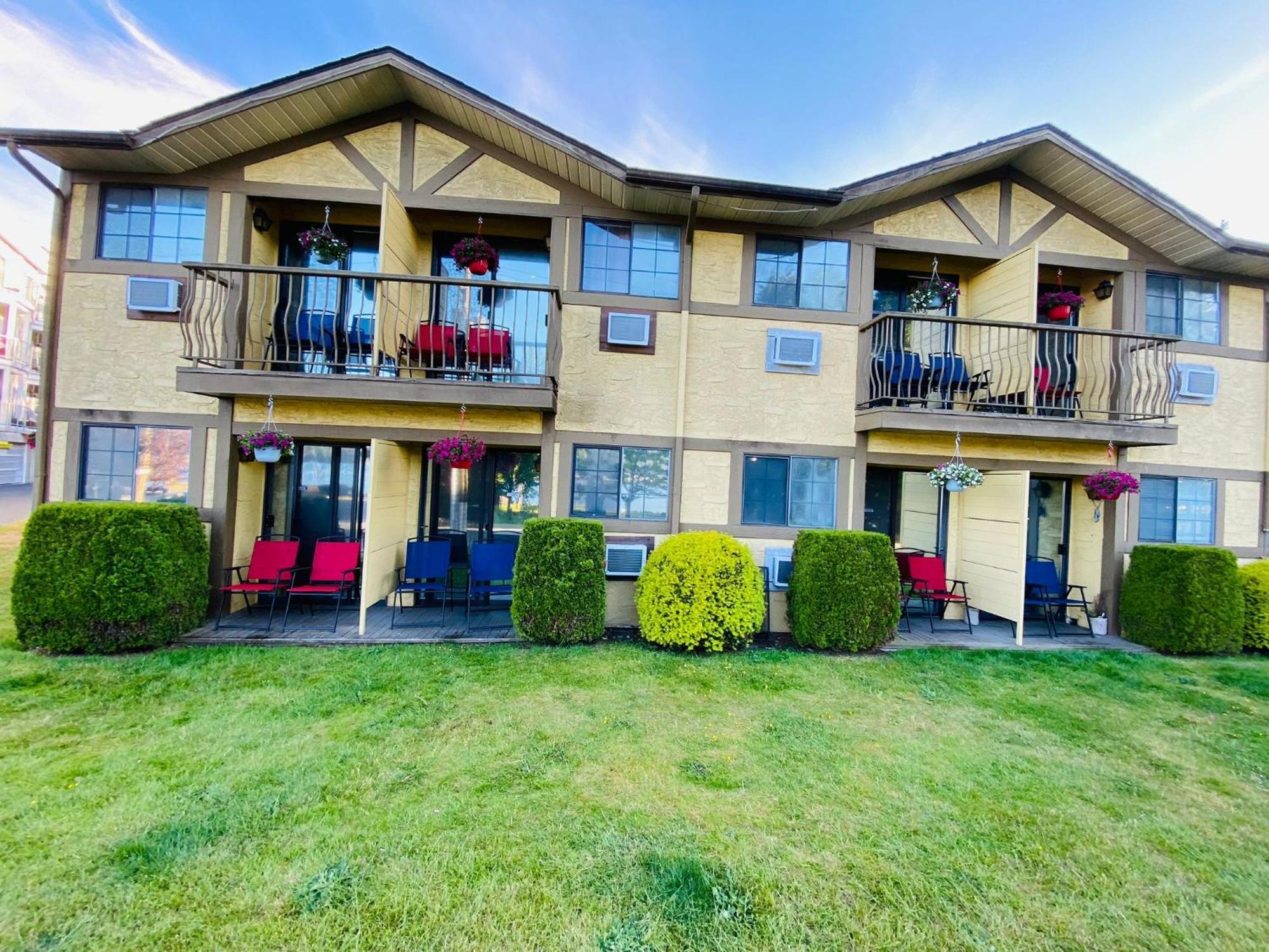 Wessex Inn By The Sea Cowichan Bay Εξωτερικό φωτογραφία