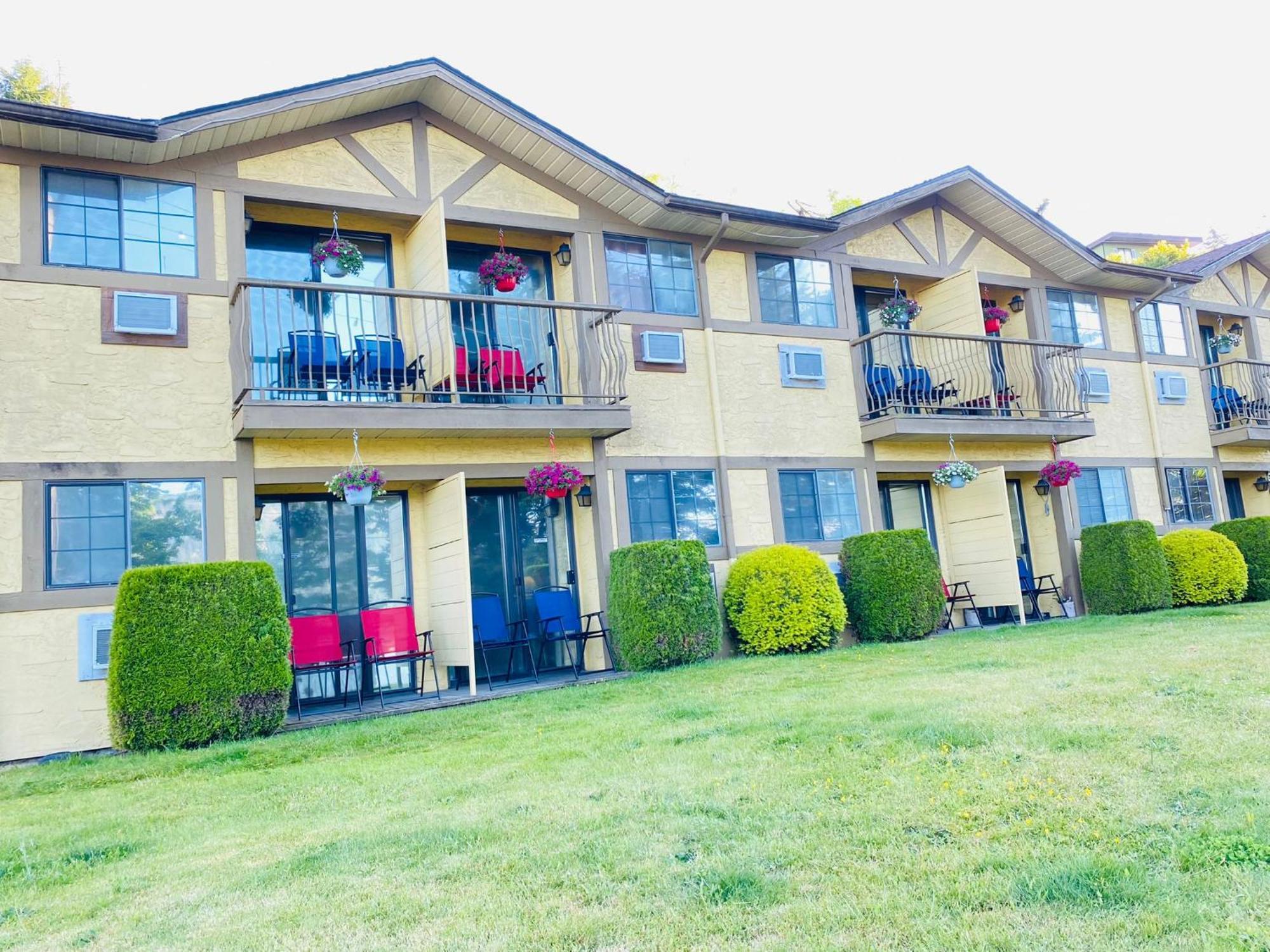 Wessex Inn By The Sea Cowichan Bay Εξωτερικό φωτογραφία