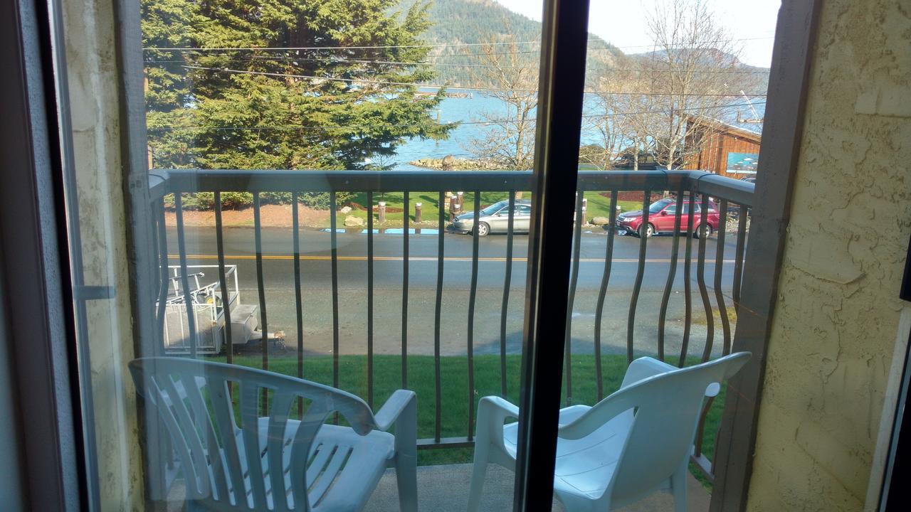 Wessex Inn By The Sea Cowichan Bay Εξωτερικό φωτογραφία