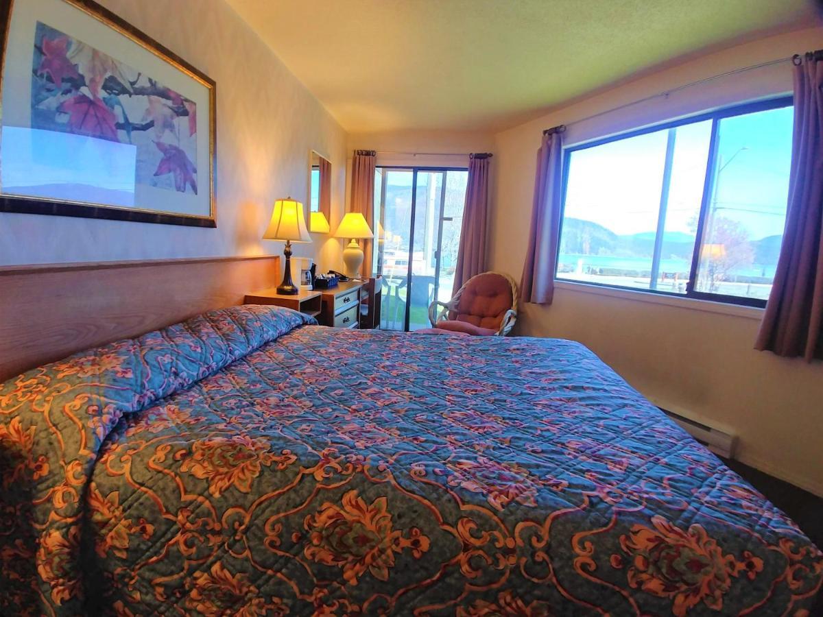 Wessex Inn By The Sea Cowichan Bay Εξωτερικό φωτογραφία